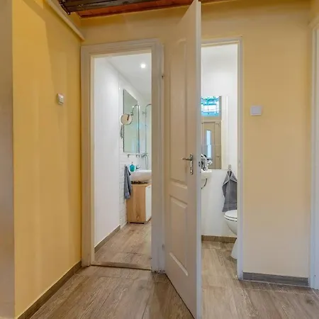 Apartament Captain's In Soho *